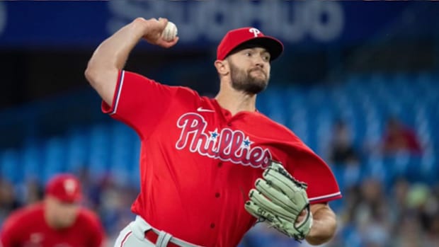 Bubby Rossman pitching for the Philadelphia Phillies